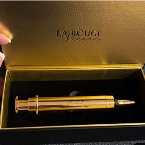 La Rouge Pierre Gold Skincare Serum NIB